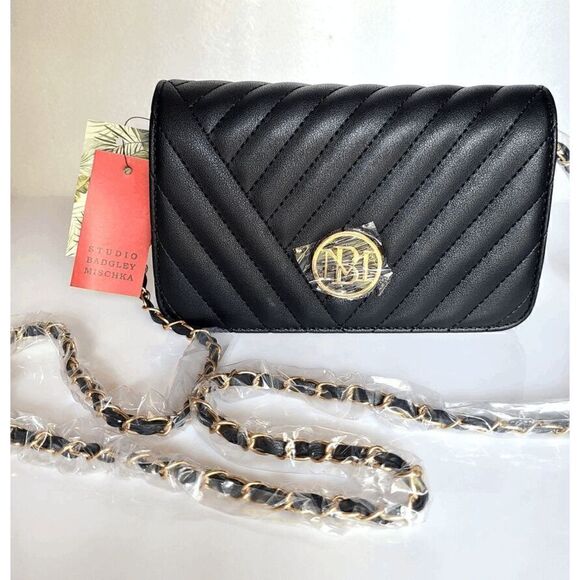 NWT BADGLEY MISCHKA Small Camera Crossbody Bag Black With Circle Logo MSRP$69 - Picture 10 of 15
